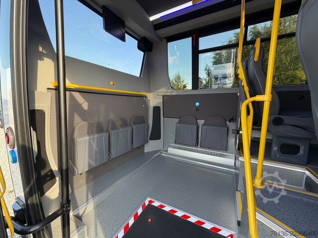 Városi autóbusz MERCEDES-BENZ Sprinter 26+15 City Retarder Klima Rollstuhl