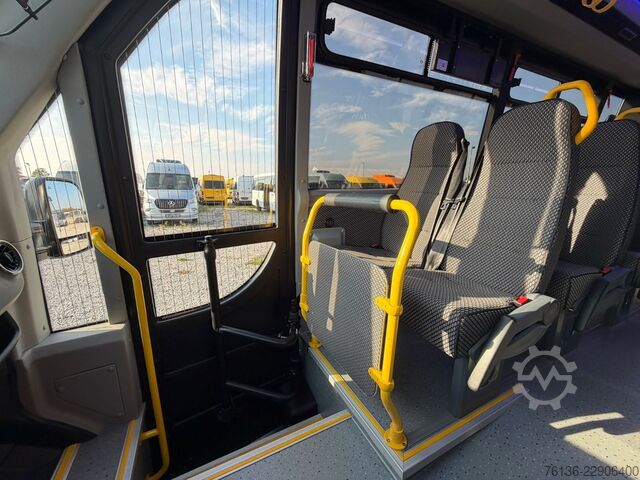 Városi autóbusz MERCEDES-BENZ Sprinter 26+15 City Retarder Klima Rollstuhl