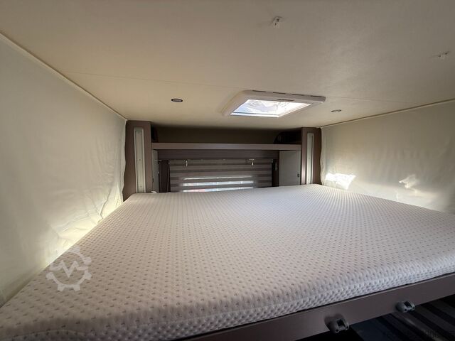 Yarı entegre karavan BÜRSTNER BÜRSTNER 644G FREISTAAT SCHW. LYSEO TD HL*Autom.