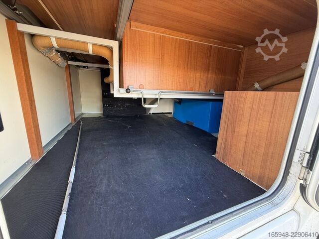 Kamper z alkową Eura Mobil EURA MOBIL HS 570 | Hecksitzgruppe,Markise,NAVI*