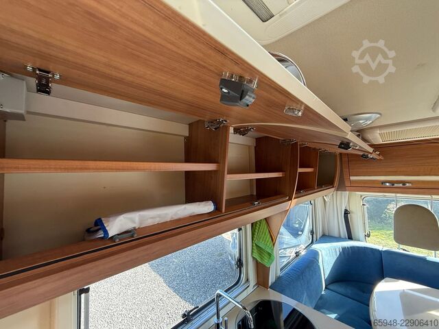 Kamper z alkową Eura Mobil EURA MOBIL HS 570 | Hecksitzgruppe,Markise,NAVI*