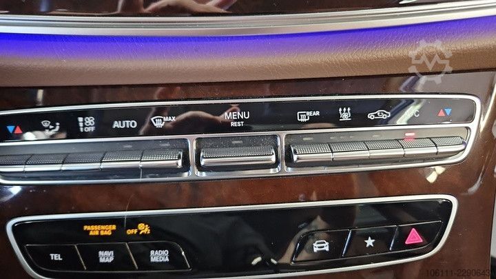 Minibuss MERCEDES-BENZ E 300 de T EXCLUSIVE Interieur 360° DISTRONIC