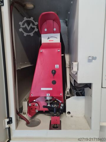 Geniş bant zımpara makinesi BÜTFERING Classic 111 C