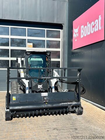 Straßenwalze BOBCAT T 76 Raupe mit Forstmulcher