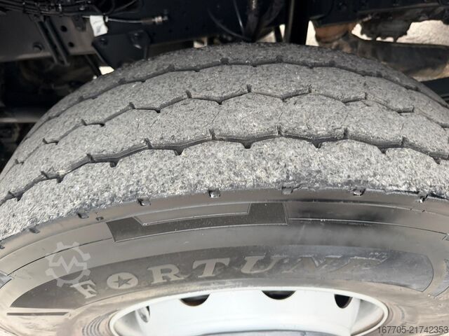 Betonomieszarka Iveco TRAKKER 500