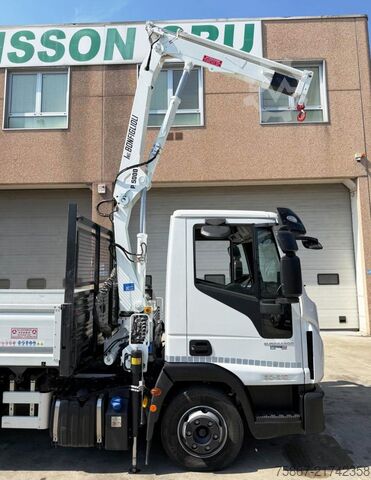 Ciężarówka z wywrotką Iveco EUROCARGO 90E210