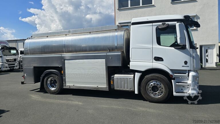 Autocisternă Mercedes-Benz Actros 1843 4x2
