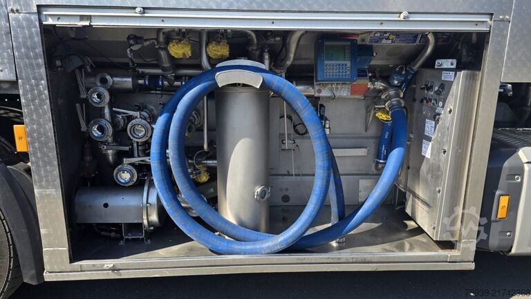 Autocisternă Mercedes-Benz Actros 1843 4x2