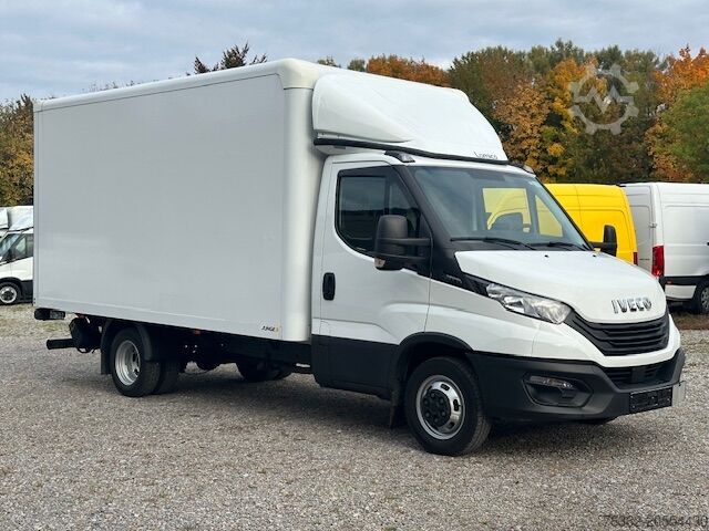 Transporter with suitcase Iveco Daily 35C16 Zwillingsbereifung.LBW.Klima