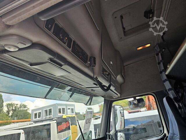 Kroghejselastbil Volvo FH520 6x4 Multilift SAWO 20T