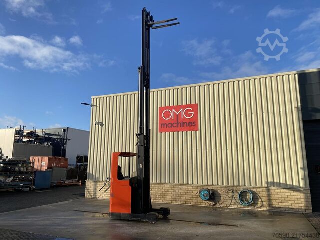 BT RR B2 / 14 Schubmaststapler, Baujahr 1995, Hubhöhe 7 Meter BT RR B2 / 14 Reachtruck, 7 meter