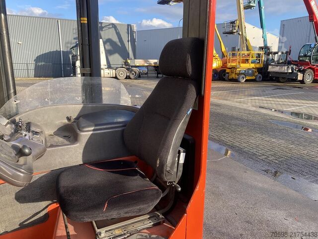 BT RR B2 / 14 Schubmaststapler, Baujahr 1995, Hubhöhe 7 Meter BT RR B2 / 14 Reachtruck, 7 meter