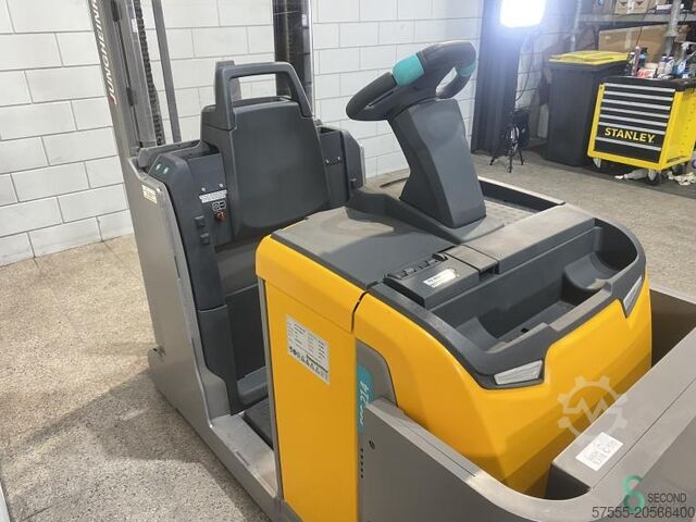 Forklift Jungheinrich ECG214