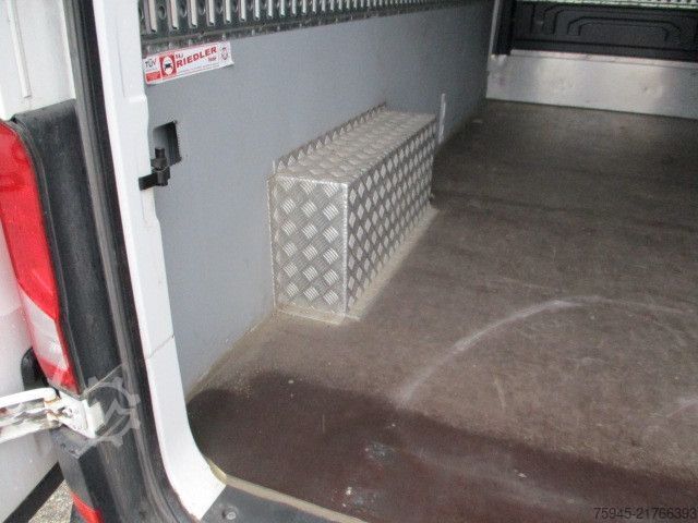 Hög tak skåpbil VOLKSWAGEN Crafter, 35 2.0, L4H2, TÜV 06/2026, spez. Aufbau
