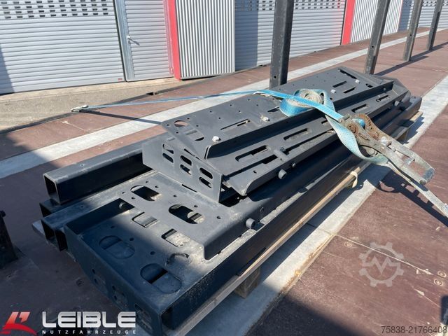 Lesnický návěs na klády KÖGEL S24-1 Plateau Rungen *Liftachse*Palettenkasten