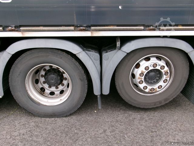 Camião de bebidas MAN 26.460 TGS*kpl. Zug*2x 2,5to LBW*38Pal*Lift/Lenk