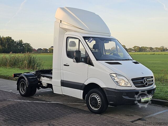 MERCEDES-BENZ SPRINTER 519 MERCEDES-BENZ SPRINTER 519
