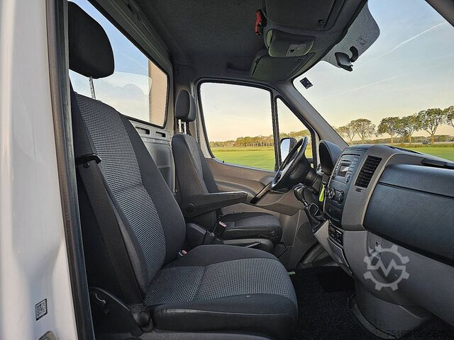 MERCEDES-BENZ SPRINTER 519 MERCEDES-BENZ SPRINTER 519