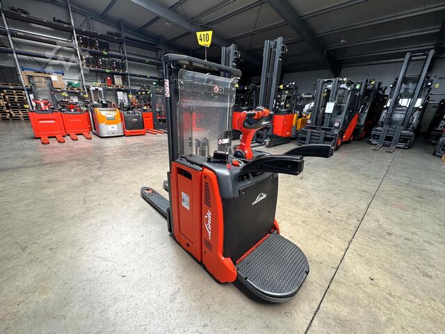 2020 S + UVV 09/2027 607 timer Linde D12AP