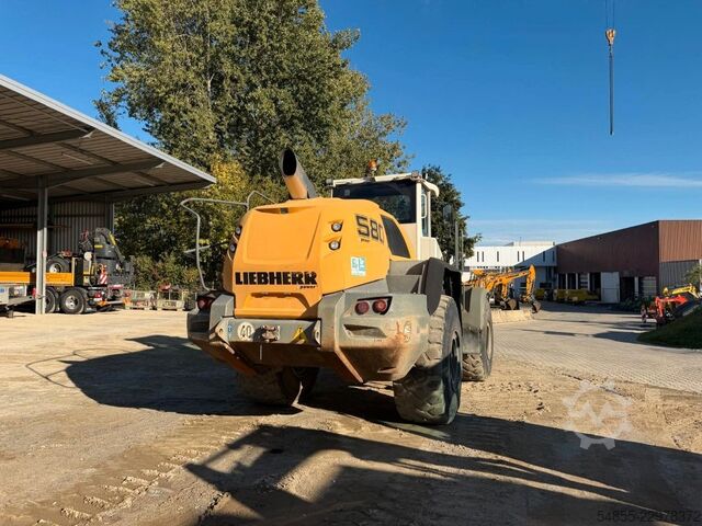 Chargeuse sur pneus LIEBHERR L580 X power