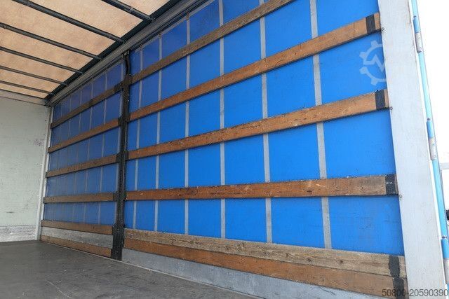 Gardinsided kassevogn MERCEDES-BENZ 823 Atego 4x2, Edscha, Schiebeplane, Standklima