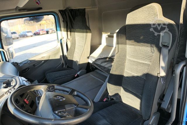 Ladbil med presenning MERCEDES-BENZ 1330 Atego 4x2, Schlafliege, LBW, AHK, Klima