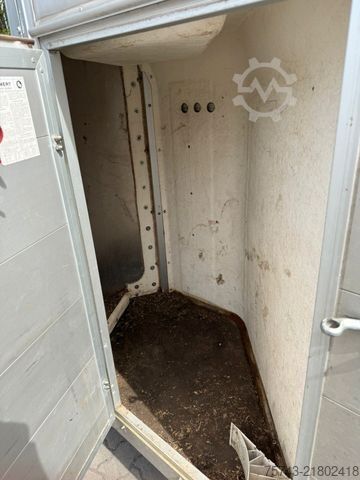Pferdeanhänger BLOMERT Alu 2 Pferdeanhänger mit Aluboden