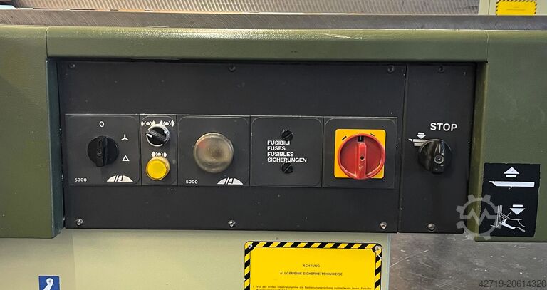 Pialla a superficie SCM F 520