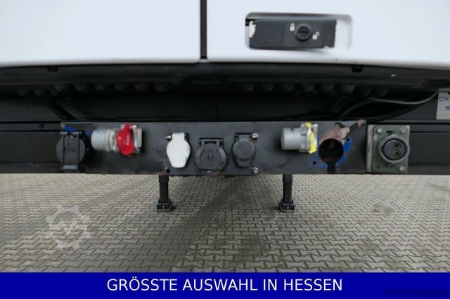 Semirremolque frigorífico SCHMITZ CARGOBULL Multi Temp Türen LBW Lift + Lenkachse ¤749.-m