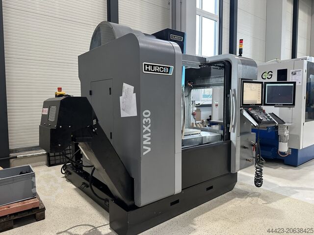 Machining centar sa 3 ose Hurco VMX 30