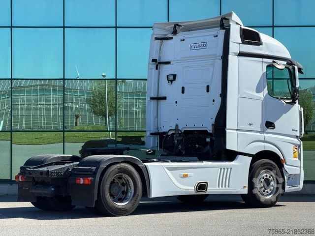 Standardowy ciągnik siodłowy MERCEDES-BENZ Actros 1845 LEAF - AIR PTO + HYDRAULICS TOP COND