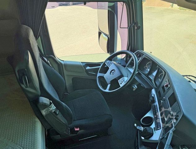 Standardowy ciągnik siodłowy MERCEDES-BENZ Actros 1845 LEAF - AIR PTO + HYDRAULICS TOP COND