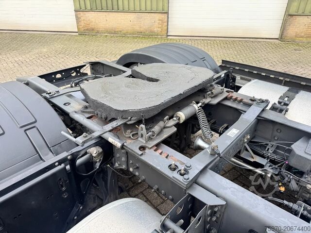 Standaard-SZM Volvo FH 460 4x2 2023 iShift iParkCool VDS