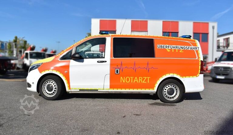  Mercedes-Benz Vito 4x4 Notarzt Einsatzfahrzeug NEF