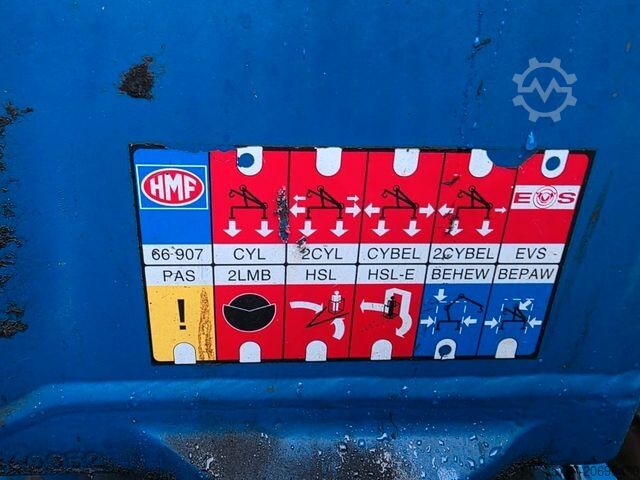 Kroklastbil VOLVO FE 320 6x2/4 Abroller mit Cont. + Kran HMF 1820