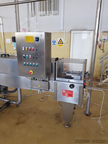 Myčka na sklenice a lahve FBL Italija 2005