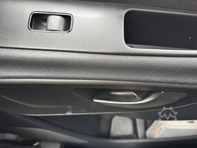 Panel van Mercedes-Benz Sprinter 211 CDI Kasten Standard