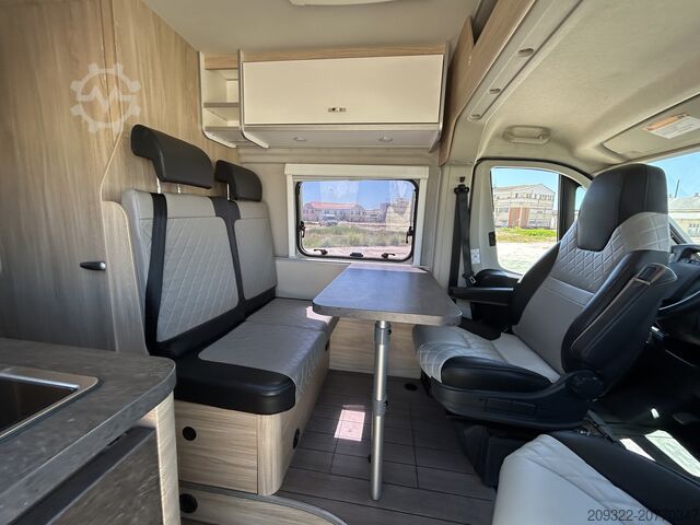 Caravan/camper Fiat Weinsberg Carabus 600 K | 4 Posti Letto | Completamente Attrezzato