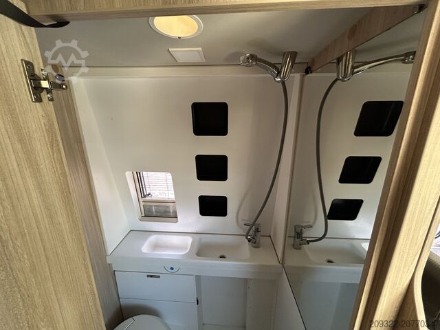 Caravan/camper Fiat Weinsberg Carabus 600 K | 4 Posti Letto | Completamente Attrezzato