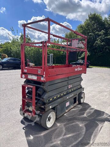 Ollós emelő SkyJack SJ 3226 9,90m Scherenarbeitsbühne *Akku NEU*