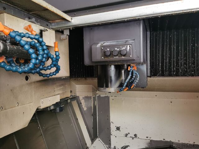 Vertikální obráběcí centrum Okuma MB-66VA/B