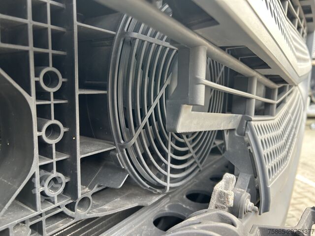 Standaard-SZM Mercedes-Benz Actros 1845 Gigaspace / Tacho V2 / Blower - PTO...