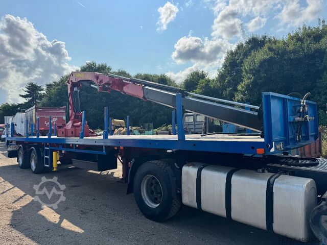 Platform aanhanger Renders **CRANE PALFINGER PK4500A-STEERING AXXLE**