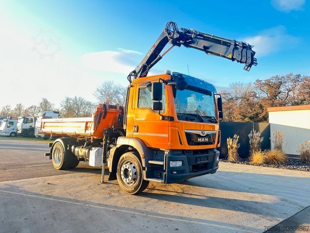 Trostrani kiperski kamion MAN TGS 18.290 4x2 Kipper KRAN 12m FUNK AHK