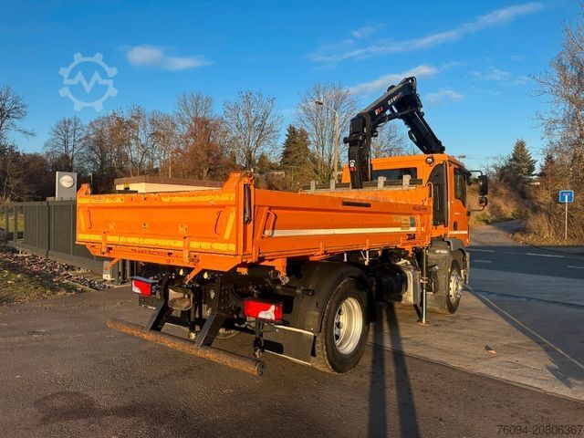 Trostrani kiperski kamion MAN TGS 18.290 4x2 Kipper KRAN 12m FUNK AHK