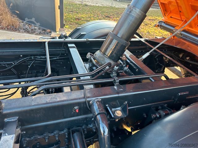 Trostrani kiperski kamion MAN TGS 18.290 4x2 Kipper KRAN 12m FUNK AHK