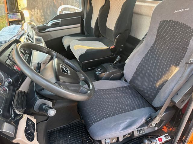 Trostrani kiperski kamion MAN TGS 18.290 4x2 Kipper KRAN 12m FUNK AHK