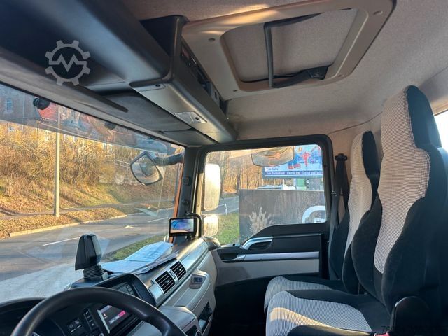 Trostrani kiperski kamion MAN TGS 18.290 4x2 Kipper KRAN 12m FUNK AHK