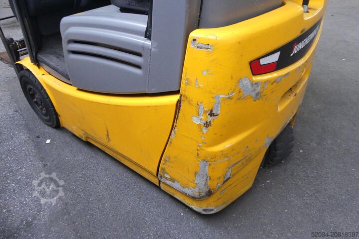 Jungheinrich EFG215 elektrisk gaffeltruck Jungheinrich EFG 215