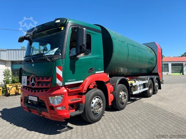 Camion à ordures MERCEDES-BENZ Arocs 3240 / 8x4x6 / Faun Rotopress 525 L
